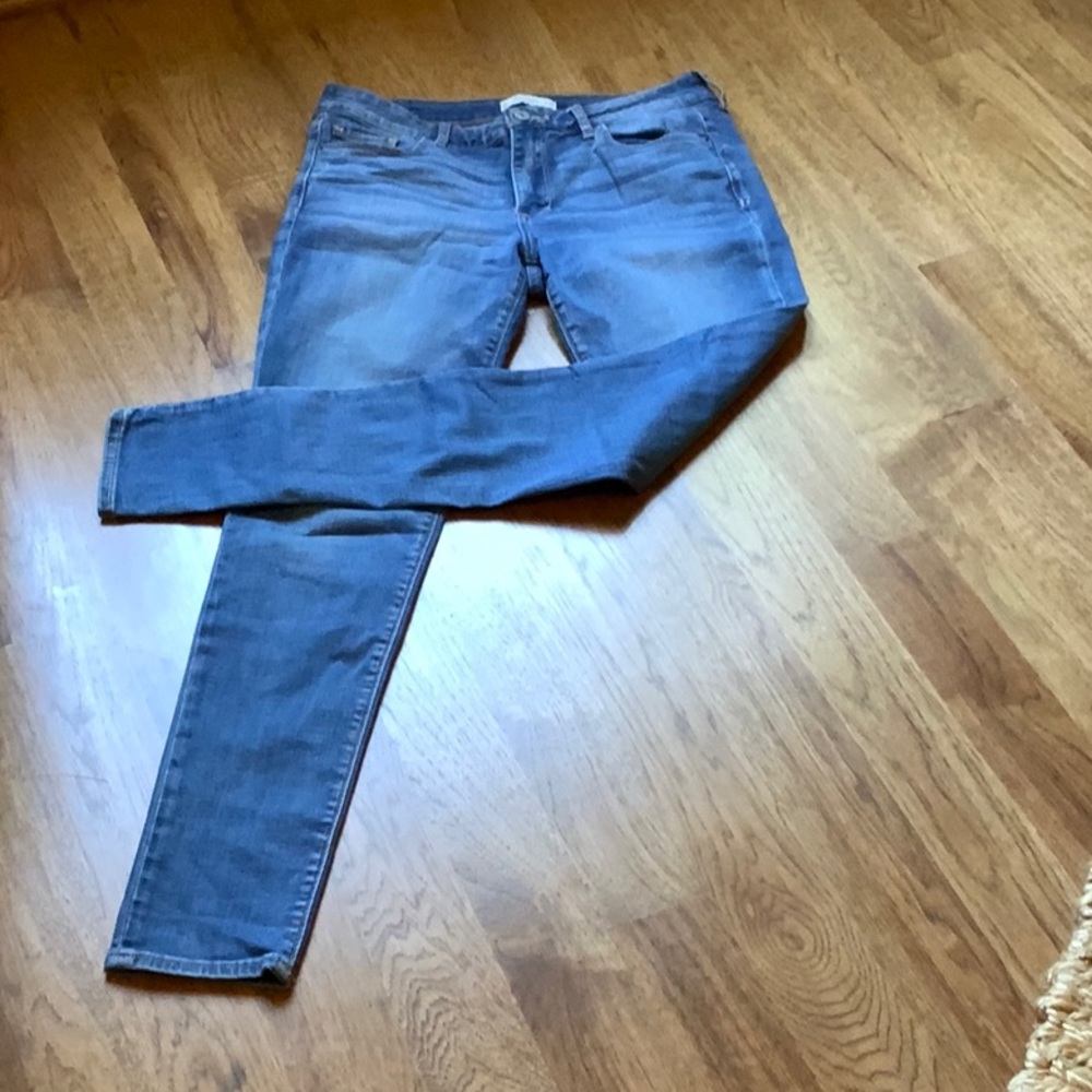 Abercrombie & Fitch light wash skinny jeans